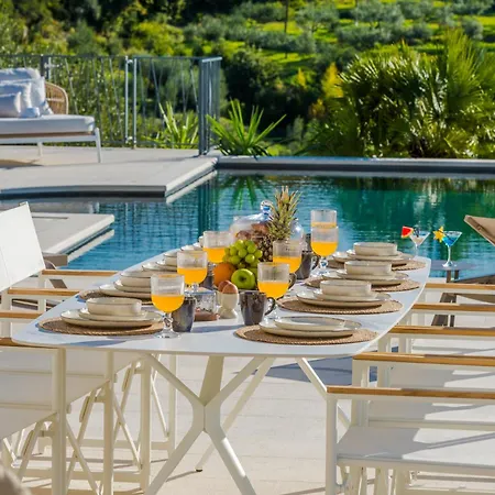 Palazzo Marinavi Villa *