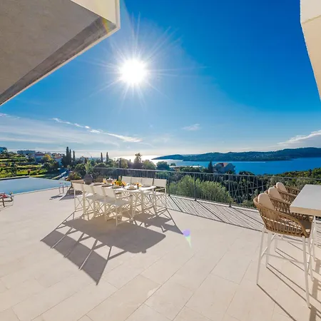 Palazzo Marinavi * Orasac