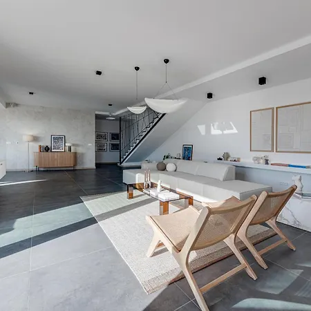 Palazzo Marinavi Villa *