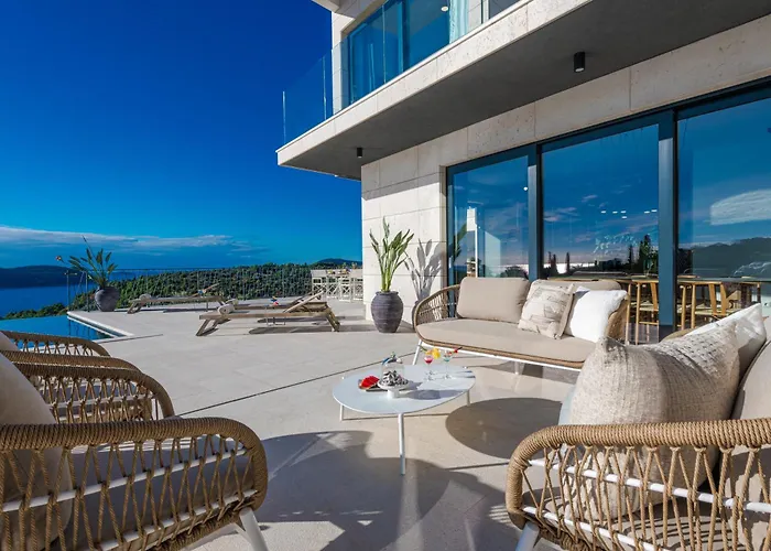 别墅 Palazzo Marinavi 奥拉萨奇