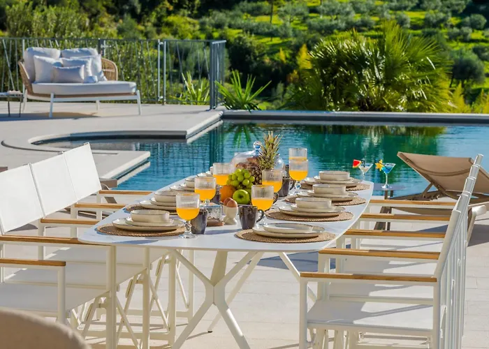 Palazzo Marinavi Villa *