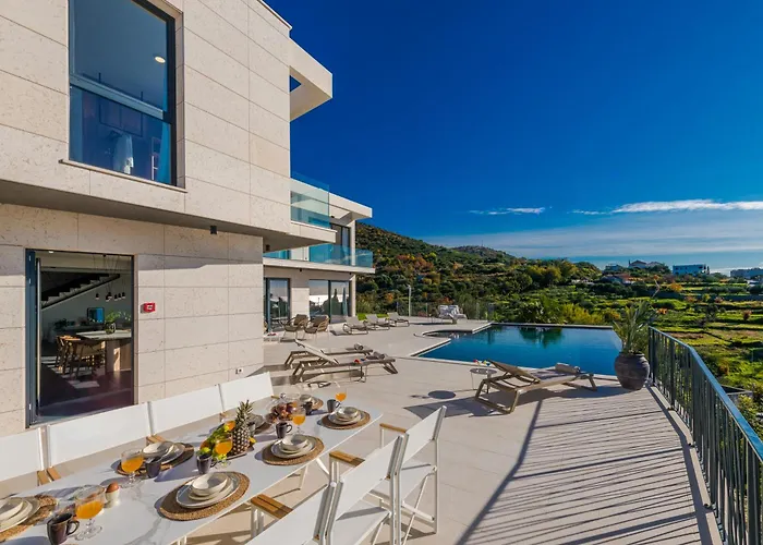 Palazzo Marinavi Villa