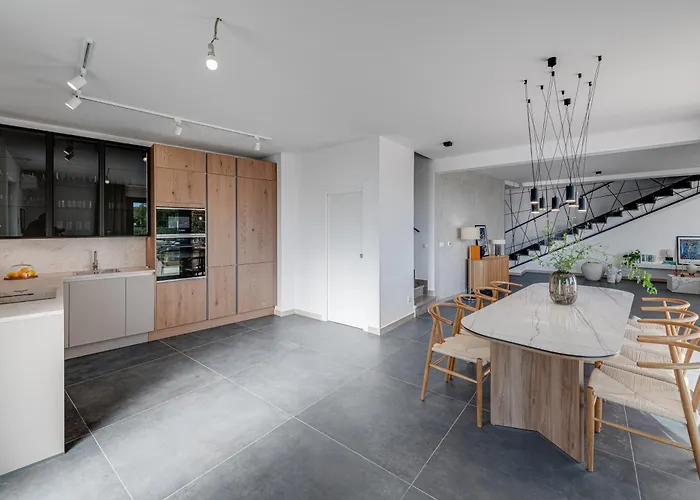 Palazzo Marinavi 别墅 *