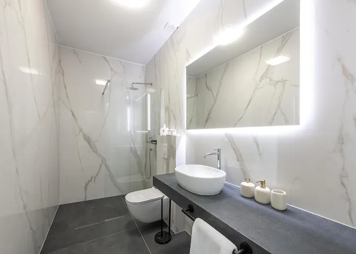 Palazzo Marinavi 奥拉萨奇