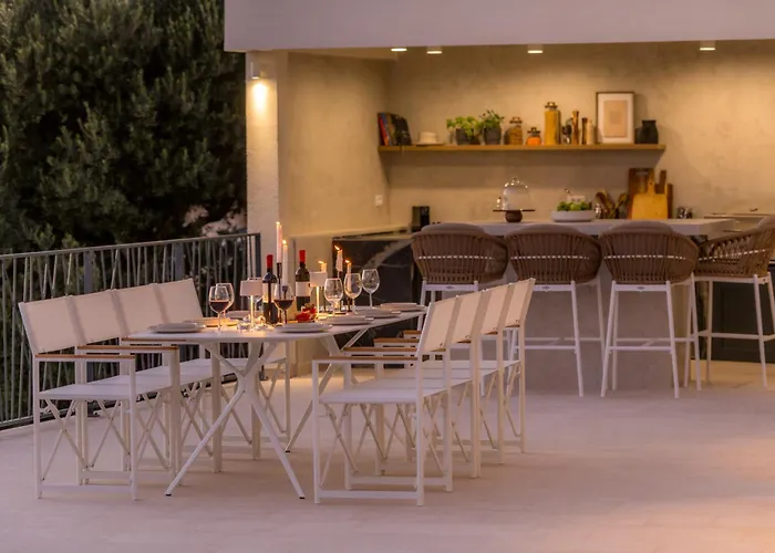 Palazzo Marinavi * 奥拉萨奇